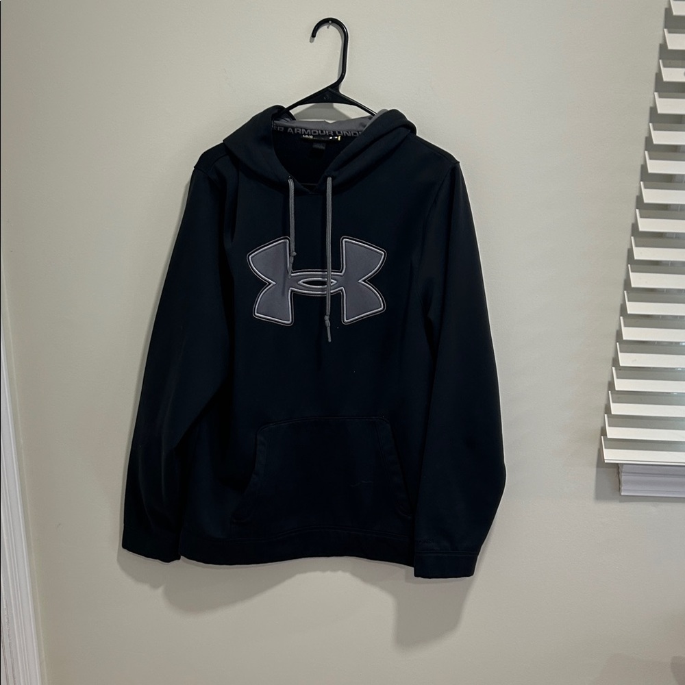 Men’s Large Under Armour Black Logo Hoodie
